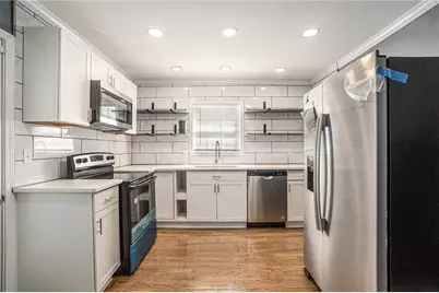 1592 Ferno Drive NW, Atlanta, GA 30318 - Photo 5