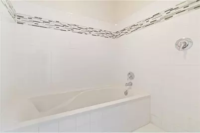 572 Edgewood Avenue NE #106, Atlanta, GA 30312 - Photo 5