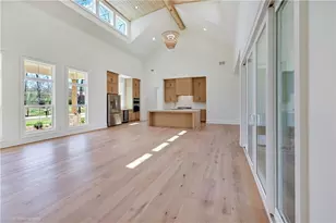 273 Hickory Hills Dr, Jefferson, GA 30549 - Photo 9