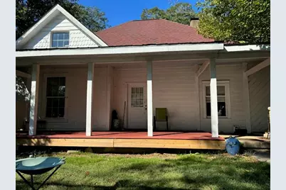 1090 Forest Avenue, Stone Mountain, GA 30083 - Photo 1