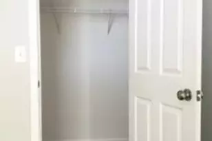 912 Noble Oak Ct, Lawrenceville, GA 30046 - Photo 13