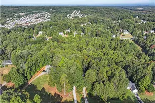 3368 Green Leaf Ln, Gainesville, GA 30507 - Photo 5