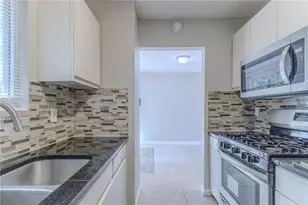 5585 Fairington Pl, Lithonia, GA 30038 - Photo 11