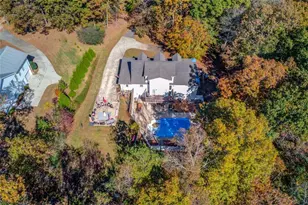 4638 Cobb Griffin Rd, Gillsville, GA 30543 - Photo 51