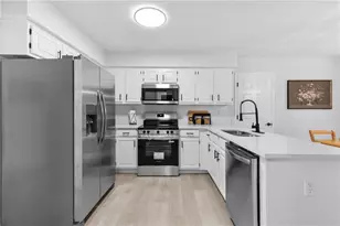 1368 Christiana Dr, Lawrenceville, GA 30043 - Photo 15