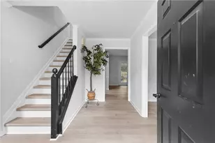 1368 Christiana Dr, Lawrenceville, GA 30043 - Photo 5