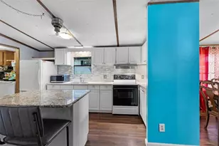 5758 Hickory Wood Ln, Buford, GA 30518 - Photo 7