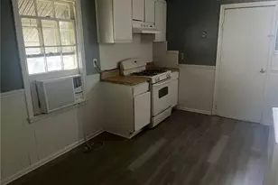 1365 Epworth St SW, Atlanta, GA 30310 - Photo 5