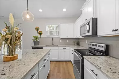 206 Blue Dragon Drive, Jefferson, GA 30549 - Photo 13