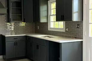 4795 Manor Dr, Stone Mountain, GA 30087 - Photo 5