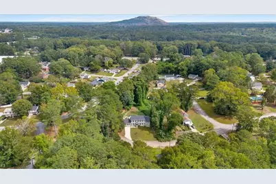 661 Bantry Lane, Stone Mountain, GA 30083 - Photo 33