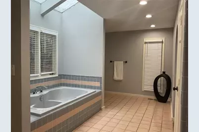 2251 Colonial Oak Way, Stone Mountain, GA 30087 - Photo 7