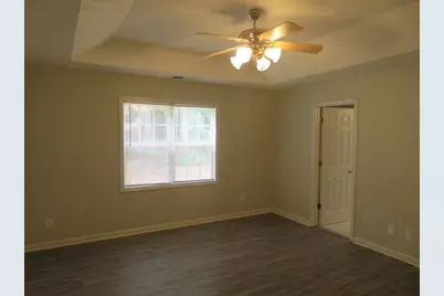 330 Chestnut Drive, Covington, GA 30016 - Photo 9