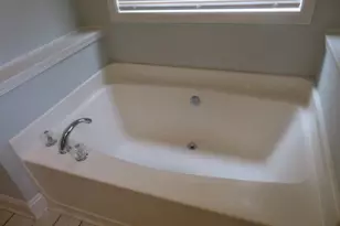 330 Chestnut Dr, Covington, GA 30016 - Photo 13