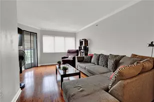 795 Hammond Dr, Sandy Springs, GA 30328 - Photo 11