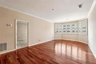 2499 Peachtree Road NE, Atlanta, GA 30305 - Photo 9