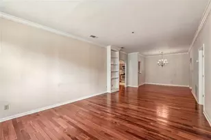 2499 Peachtree Road NE, Atlanta, GA 30305 - Photo 11