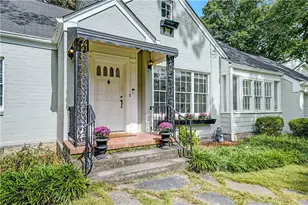 2064 Edinburgh Terrace NE, Atlanta, GA 30307 - Photo 3