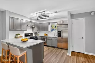 64 Middleton Ct SE, Smyrna, GA 30080 - Photo 5