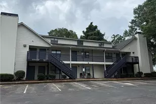 1001 Park Hill Dr, Gainesville, GA 30501 - Photo 1