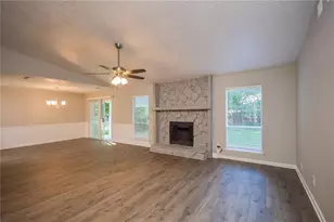 3240 Trotters Walk Cir, Snellville, GA 30078 - Photo 3