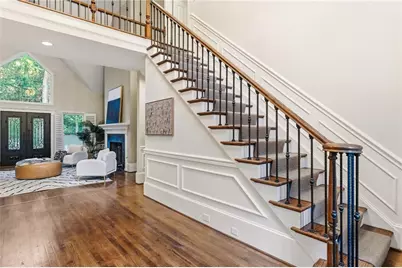 1472 Lachona Court NE, Atlanta, GA 30329 - Photo 5