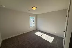 923 Crestmanor Dr, Marietta, GA 30008 - Photo 13