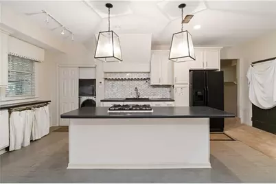 1421 Hedgewood Lane NW, Kennesaw, GA 30152 - Photo 53