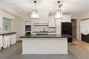 1421 Hedgewood Ln NW, Kennesaw, GA 30152 - Photo 53