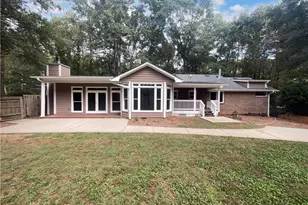 121 Northwoods Rd, Sharpsburg, GA 30277 - Photo 23