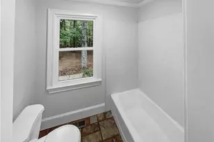 121 Northwoods Rd, Sharpsburg, GA 30277 - Photo 21