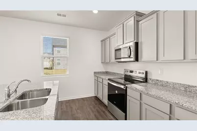 69 White Spruce Way, Newnan, GA 30265 - Photo 11