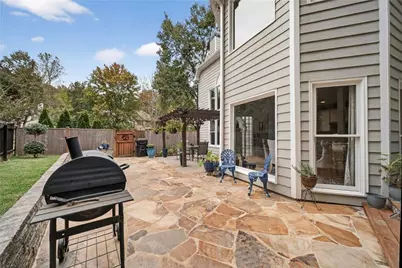 5720 Emerald Falls Way, Sugar Hill, GA 30518 - Photo 11