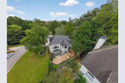 5720 Emerald Falls Way, Sugar Hill, GA 30518 - Photo 9