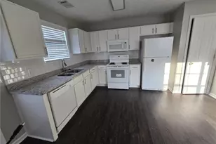 136 Alice Walker Dr, Athens, GA 30607 - Photo 3