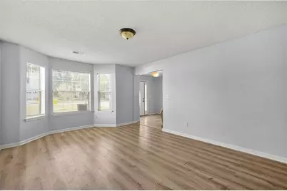 2065 Resting Creek Drive, Decatur, GA 30035 - Photo 9