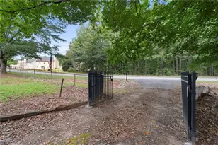 5555 Elliott Rd, Powder Springs, GA 30127 - Photo 7