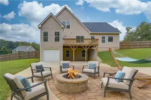 39 Legendary Dr, Hoschton, GA 30548 - Photo 5