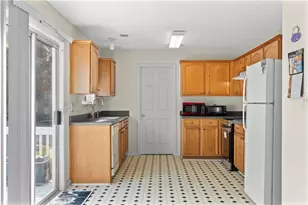 5740 Amerson Ln, Ellenwood, GA 30294 - Photo 9