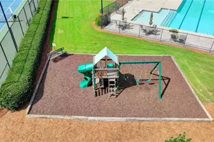 2710 Saddlebrook Glen Dr, Cumming, GA 30041 - Photo 29