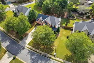 2710 Saddlebrook Glen Dr, Cumming, GA 30041 - Photo 21