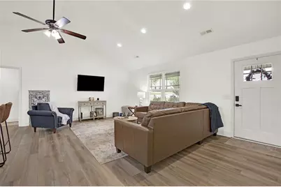 210 Madison Drive SW, Calhoun, GA 30701 - Photo 7