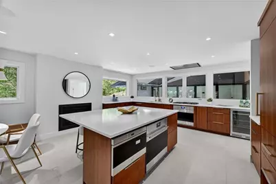 585 Amberidge Trail, Atlanta, GA 30328 - Photo 41