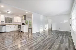 2425 Clifton Springs Rd, Decatur, GA 30034 - Photo 9