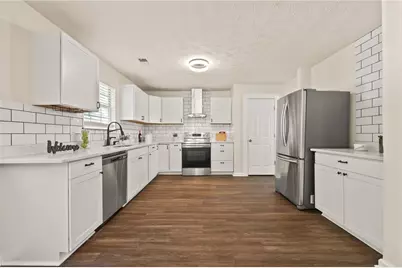 211 Millstone Drive, Hampton, GA 30228 - Photo 3