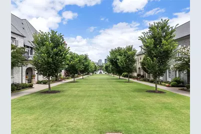 319 S Esplanade, Alpharetta, GA 30009 - Photo 25