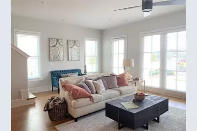 319 S Esplanade, Alpharetta, GA 30009 - Photo 5