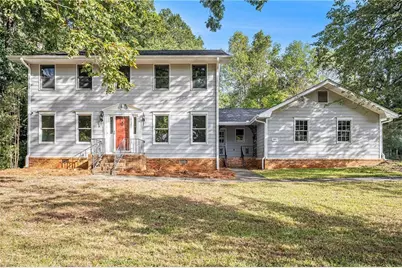 864 Sweet Briar Lane SE, Conyers, GA 30094 - Photo 1