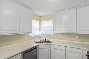 6603 Biscayne Blvd, Rex, GA 30273 - Photo 5