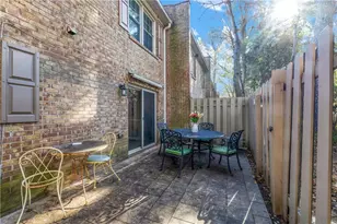 3403 Ashwood Ln, Atlanta, GA 30341 - Photo 7